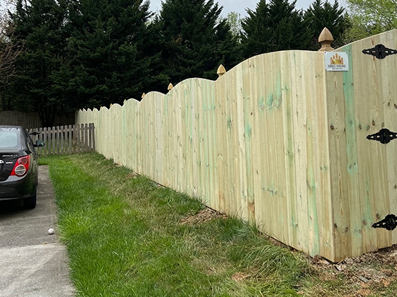 Custom Fence Installation | Custom Fence Construction | Custom Fence Company | King's Fencing & Decking