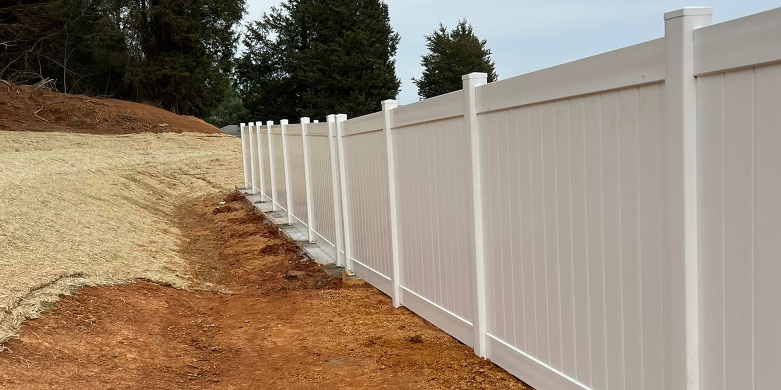 Vinyl Fence Installation | Privacy Fence Installation | Vinyl Fence Company | King's Fencing & Decking