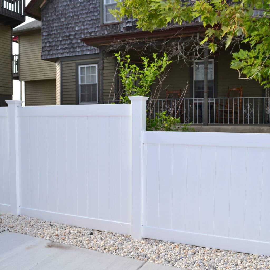 vinyl fence